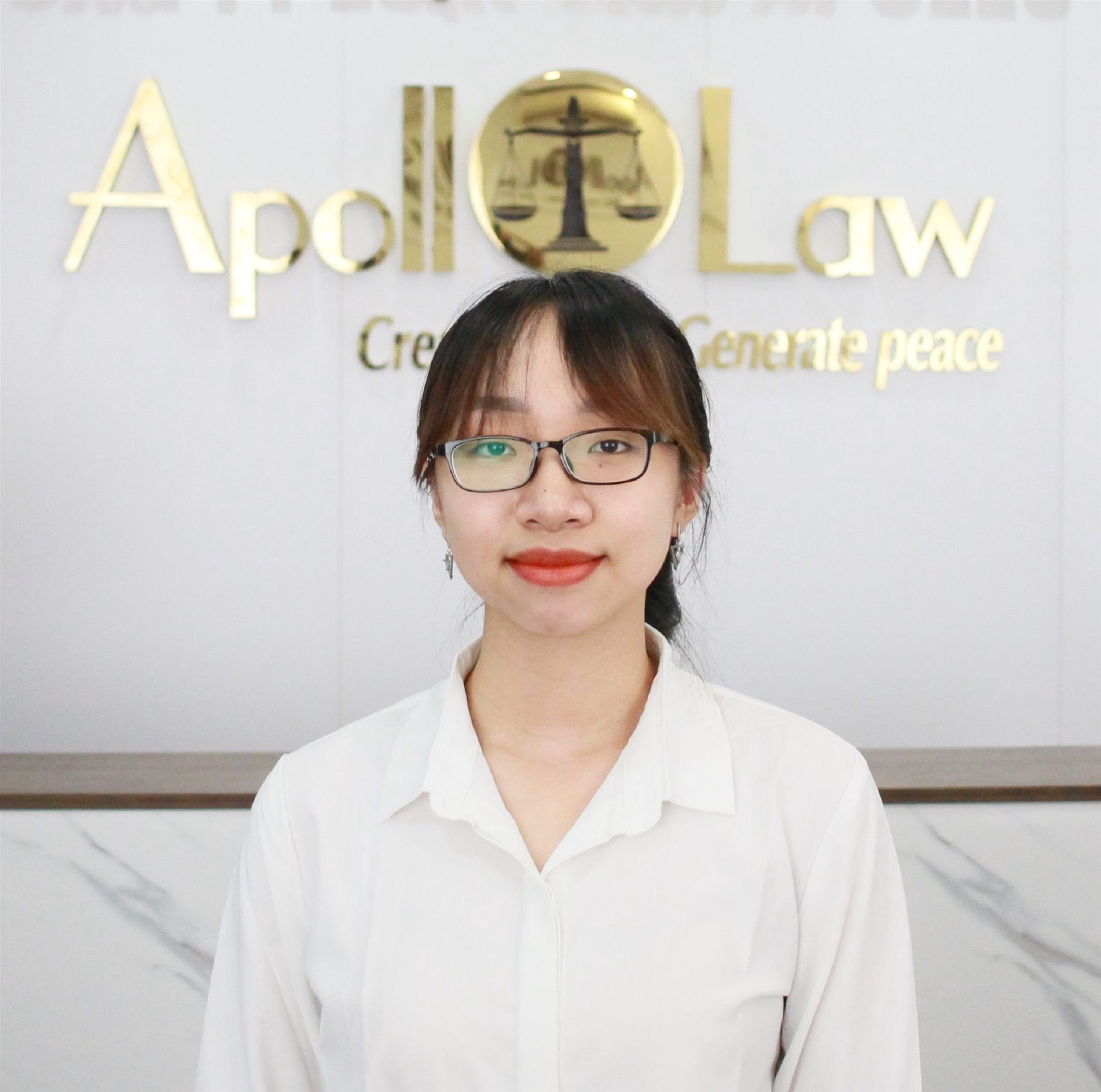 Chuyên viên pháp lý Nguyễn Thị Bảo Ngọc